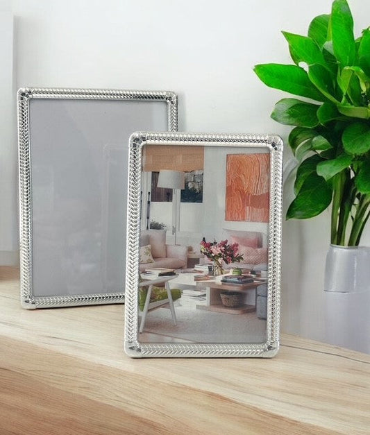 157H Bancroft Silver Weave Edge Frame 5X7"