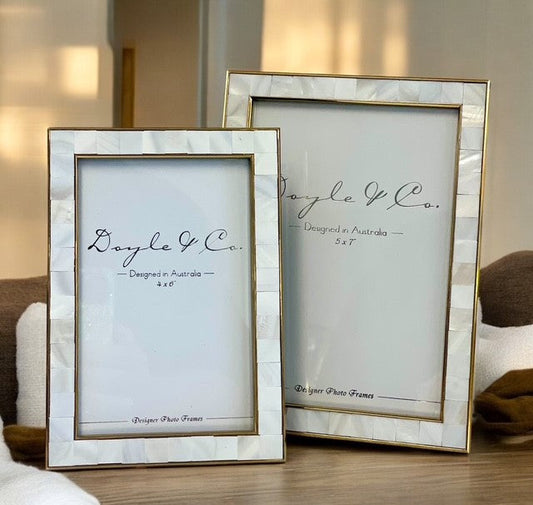 174D Mother Of Pearl W/Gold Plated Frame 5X7"