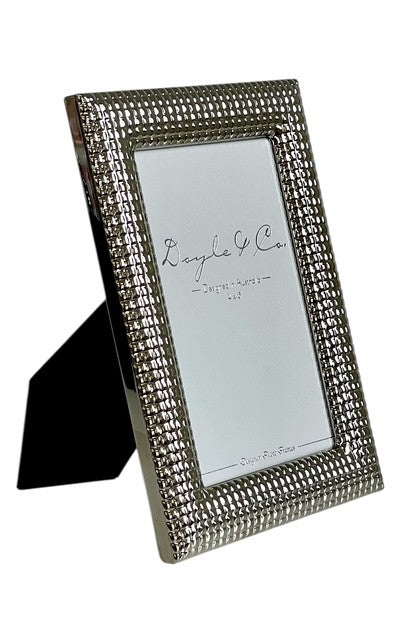 176Y Silver Barclay Weave Look Frame 4X6"