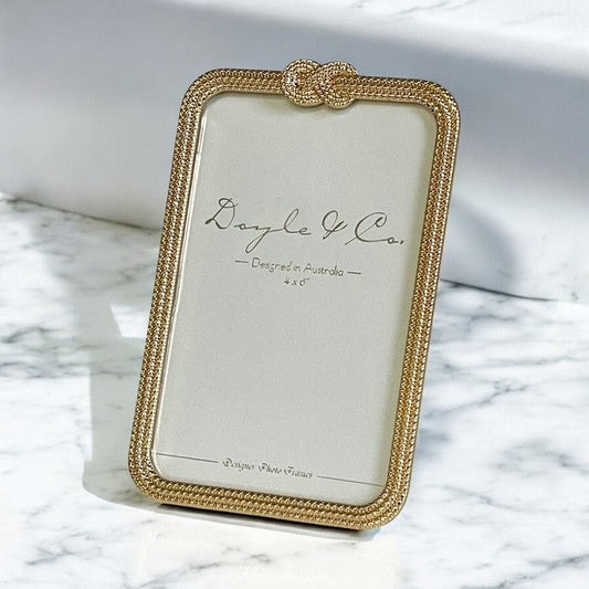 176Z Gold Giorgia Knot Chain Frame 4X6"