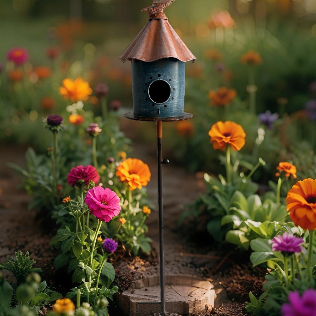 Birdhouse w/Perched Bird on Leafy Garden Stake 18.5x18.5x108cm