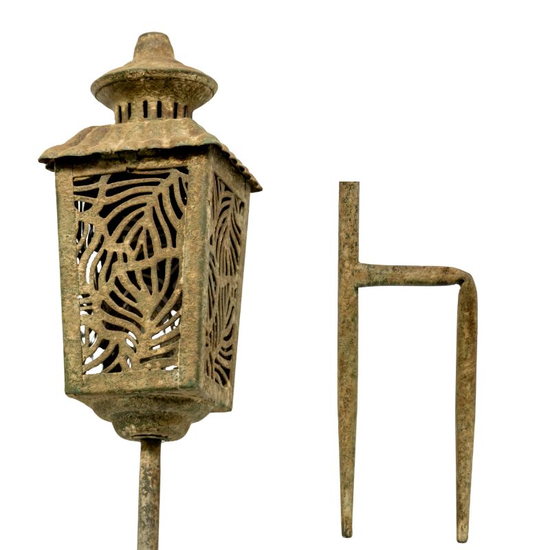 Vintage Style Garden Lantern Candle-Holder Stake 10.5x10.5x120cm