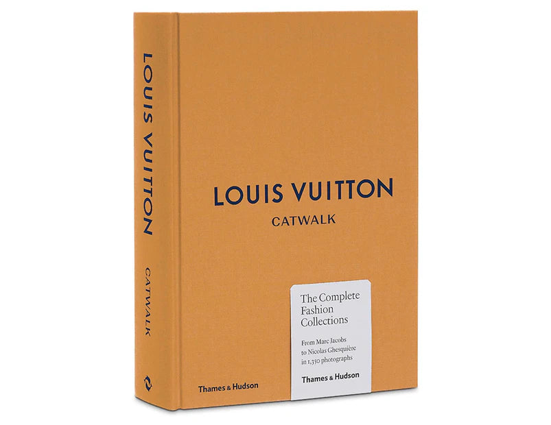 Jo Ellison 的 Louis Vuitton 时装秀
