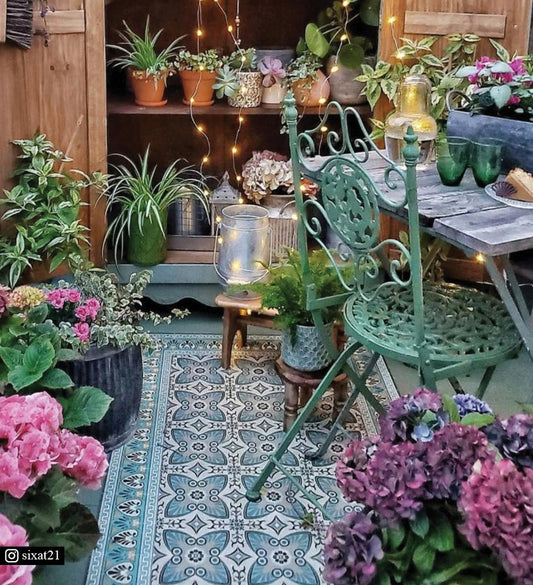 Bella Classic Modern Vinyl Rug lifestyle