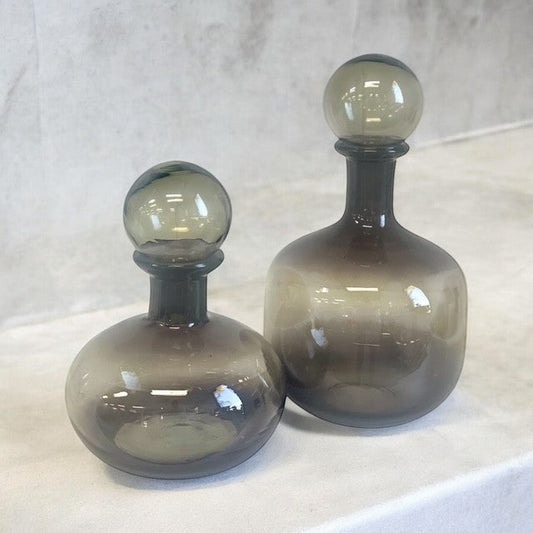 96Q Black Ombre Glass Decanter Large 28Cm