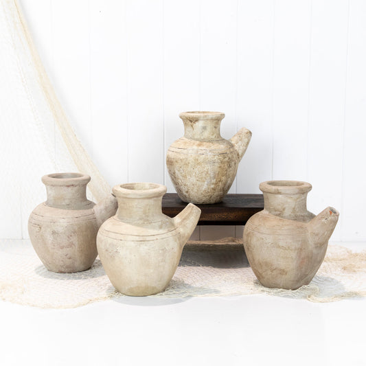 Kalimantan Pot With Spout #6219