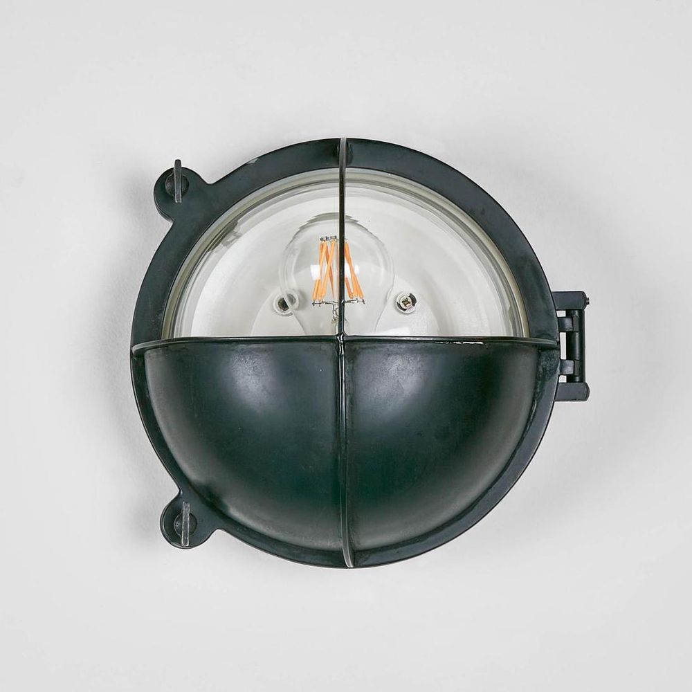 Vienna Outdoor Wall Light Black