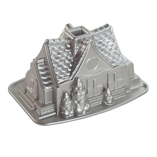 Gingerbread House Bundt Pan 20 x 26 x 13.5cm
