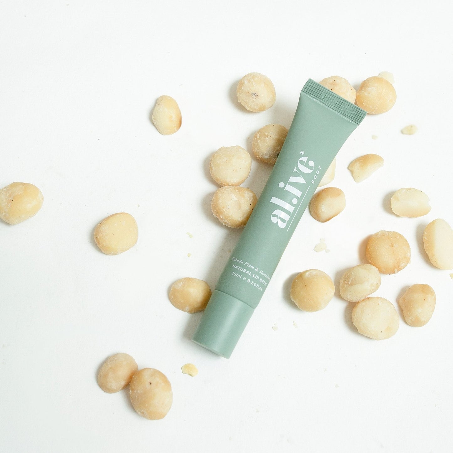 润唇膏 - 卡卡杜李与澳洲坚果