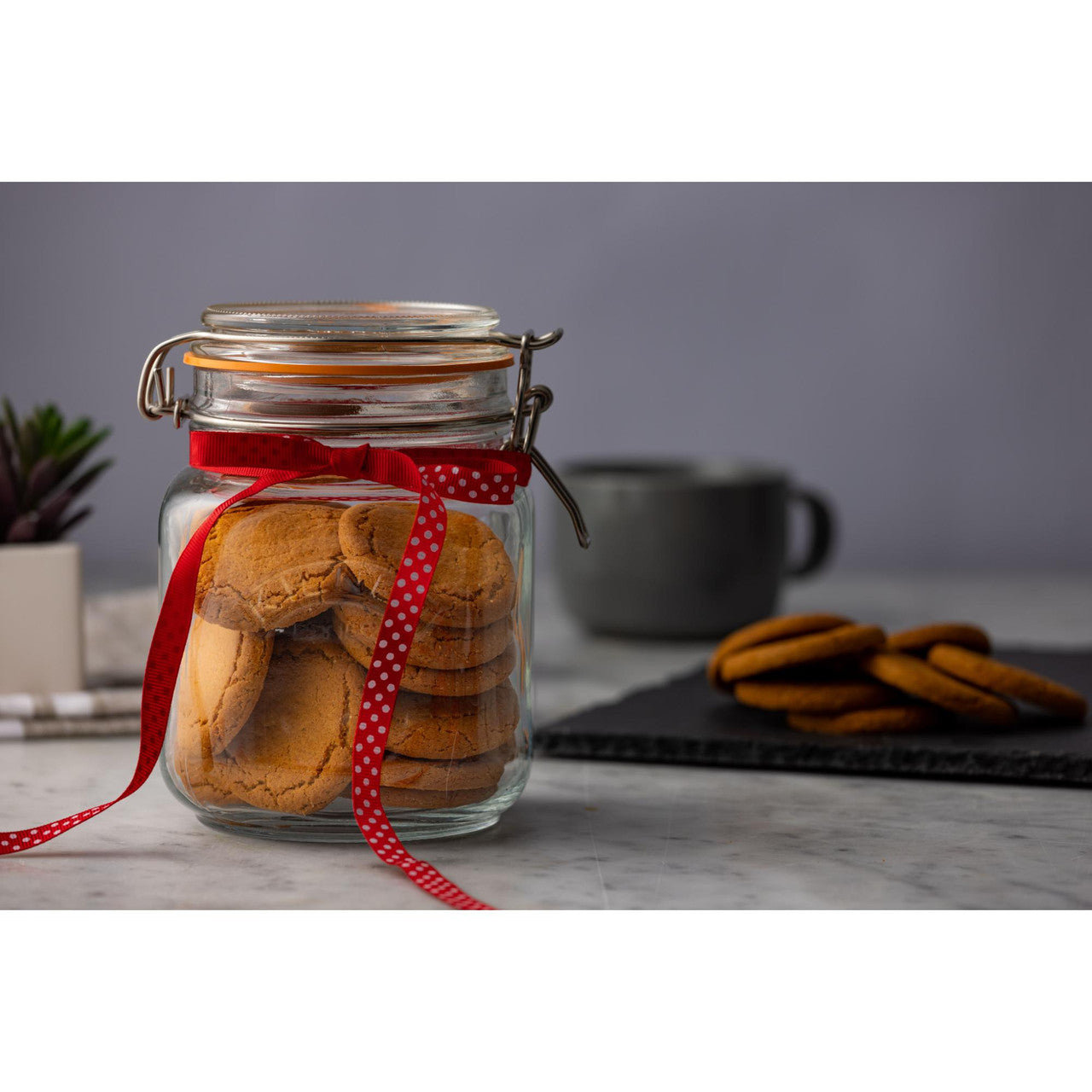 Square Clip Top Jar - 1 Litre