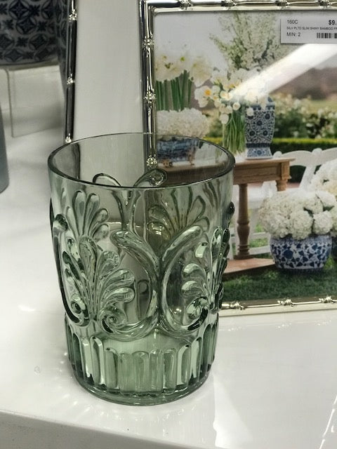 10Gr - Acrylic Tumbler Scallop Sage Green