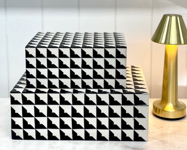 130U - Houndstooth Decor Box Sml 21X16X9