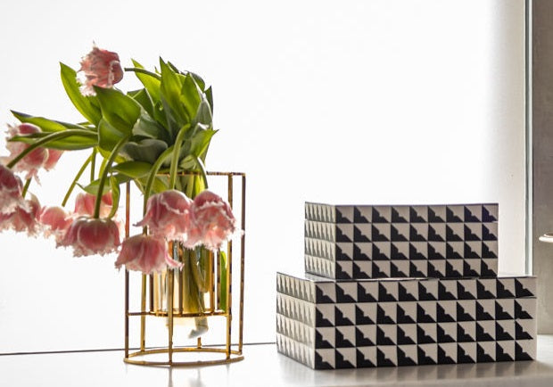 130U - Houndstooth Decor Box Sml 21X16X9