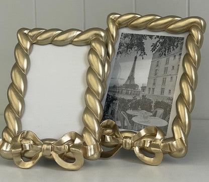 135P Gold Resin Ribbon Frame 4X6