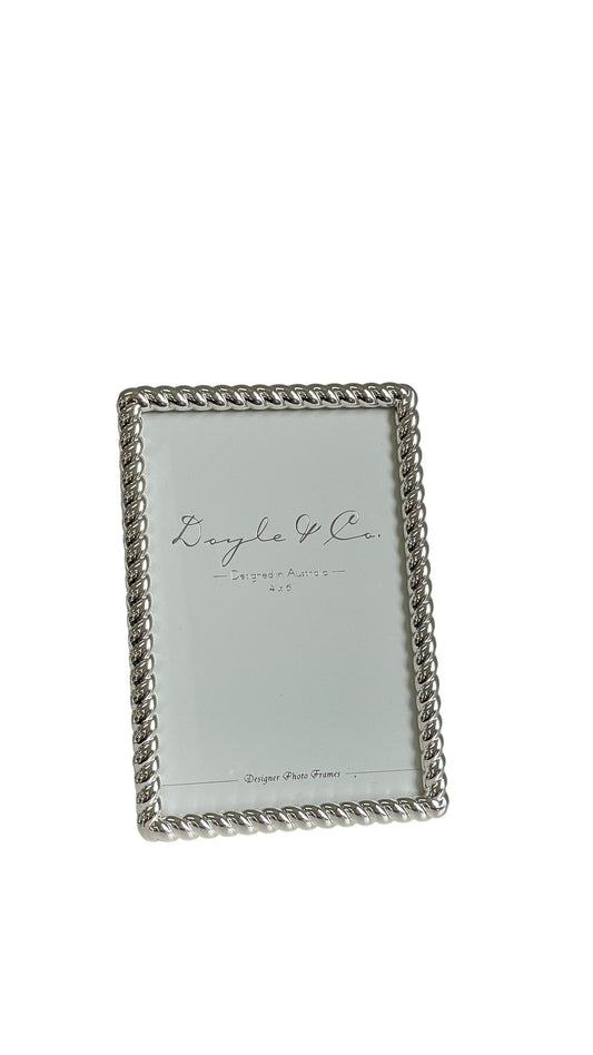 152N Silver Twist Braid Frame 4X6"