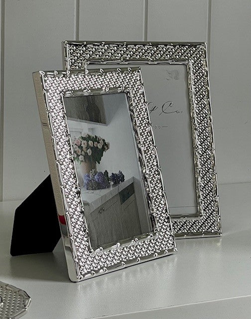 152T Villa Bamboo Silver Weave Frame 4X6"