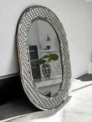 152V Villa Bamboo Weave Silver Frame Oval 4X6