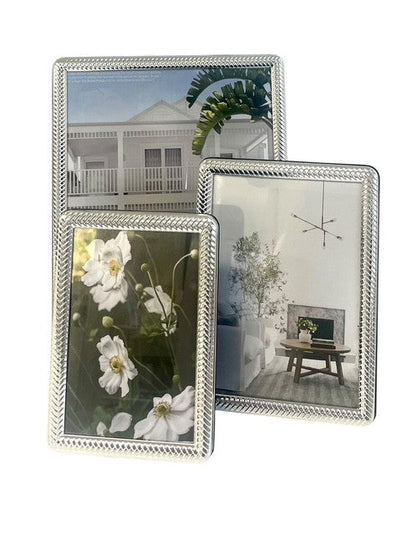 153Q Clifton Silver Braid Frame 4X6