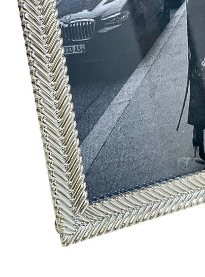 153W Mayfair Silver Frame 4X6