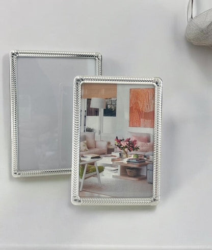 157H Bancroft Silver Weave Edge Frame 5X7"