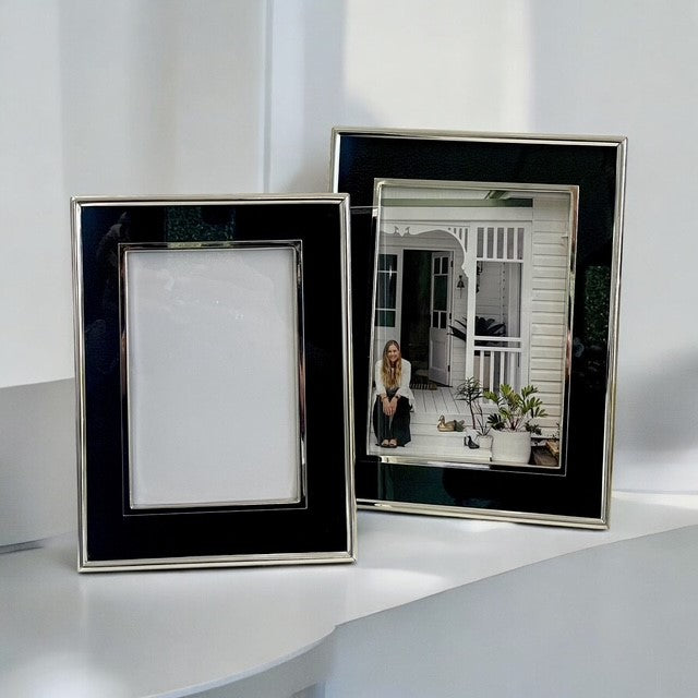 157P Black & Silver Plated Frame 4X6