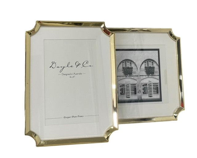 161F - Hamptons Gold Clipped Corners Frm 5X7