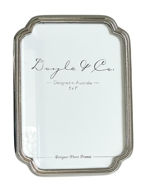 161J Curved Edge Dante Silver Frame 5X7"
