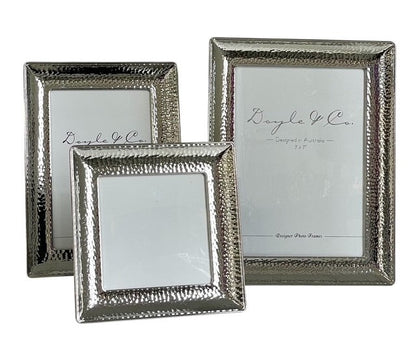 161N Wide Border Hammer Frame Silver 5X7"