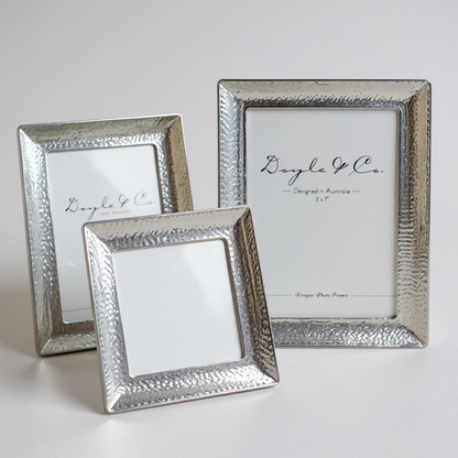 161M Wide Border Hammer Frame Silver 4X6"