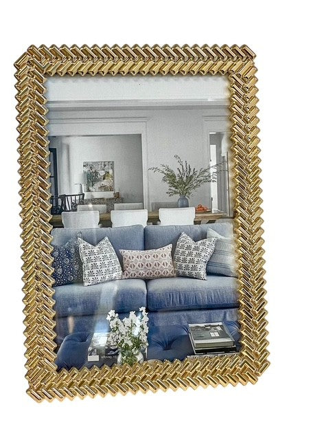 169F Matisse Directional Gold Frame 4X6