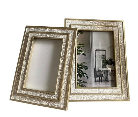 171K Cream Gold Shagreen Look Frame 4 X 6"