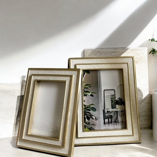 171K Cream Gold Shagreen Look Frame 4 X 6"