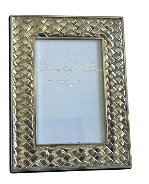 174L Flat Weave Plait Silver Frame 4 X 6"