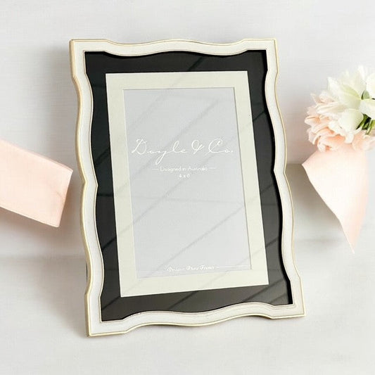 174G Black On White Frame Gold Plt 4X6"