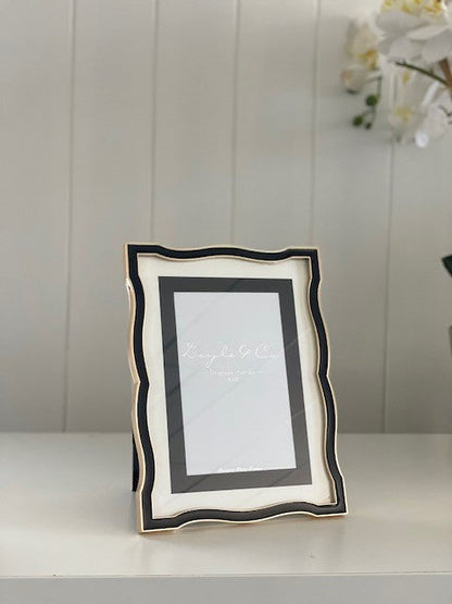 174H Black Edged Enamel Gold Frame 4X6"