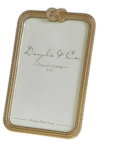 176Z Gold Giorgia Knot Chain Frame 4X6"