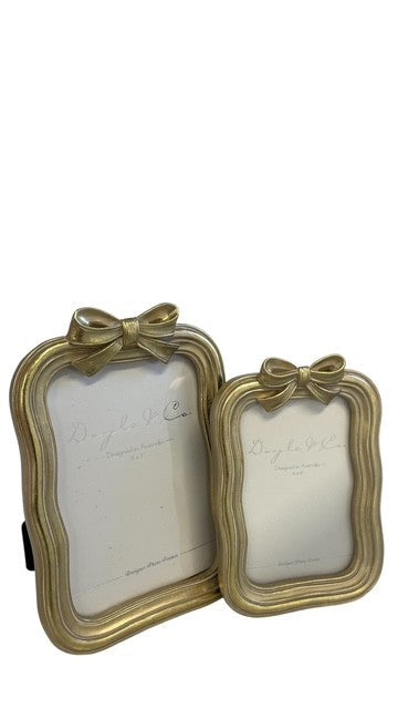 188C Wave W/Bow Gold Frame 4X6