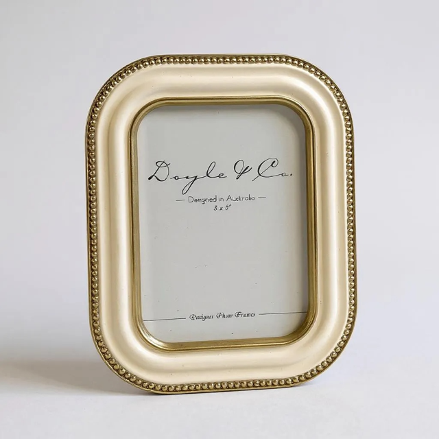 188G Cream W/Gold Bead Frame 4X6