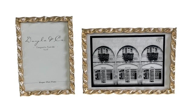 189H Gold Textured Twirl Frame 4X6