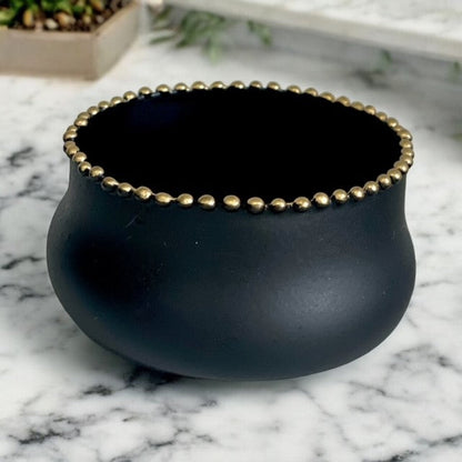 190C - Matt Black Nut Bowl W/Gold Studs