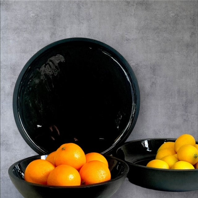 192N Black Enamel Round Timber Bowl 31Cm