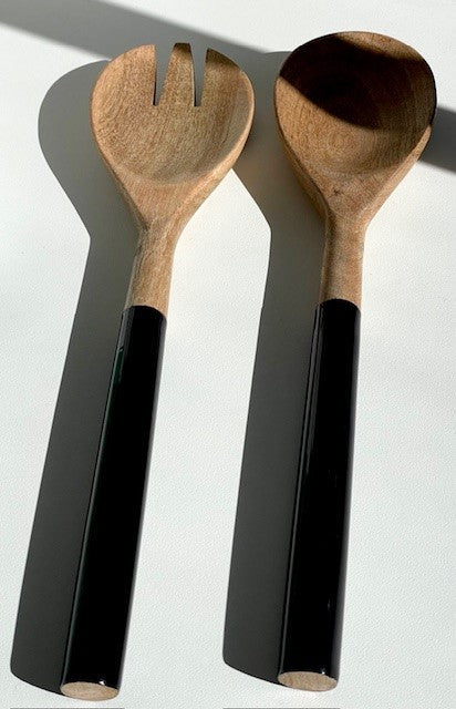 192R Black Enamel Timber Salad Servers 25Cm