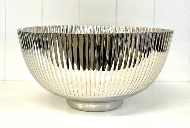 203C - Decor Bowl Ribbed Silver 31 X16 Cm