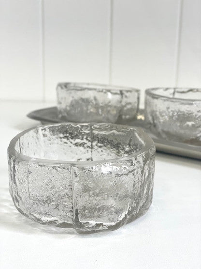 210T - 3 Mottled Glass Bowls W/Tray