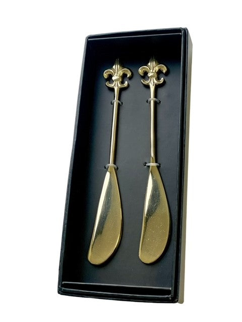 28F - Gold Fleur De Lyes Spreader Set 2