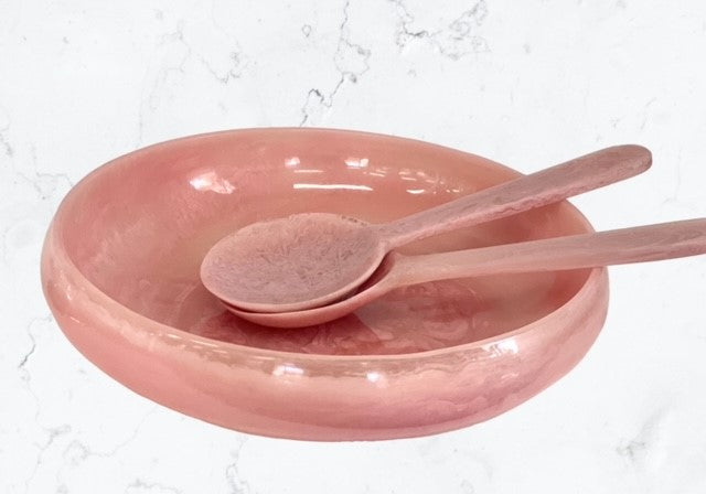 29M - Resin Salad Servers : Pink