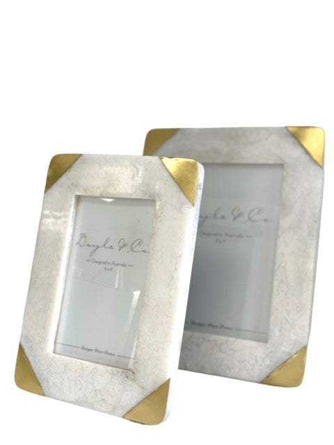 29T - Alabaster Resin Frame 4X6"