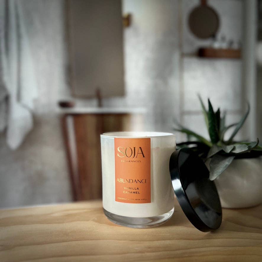 Abundance - Vanilla Caramel Candle