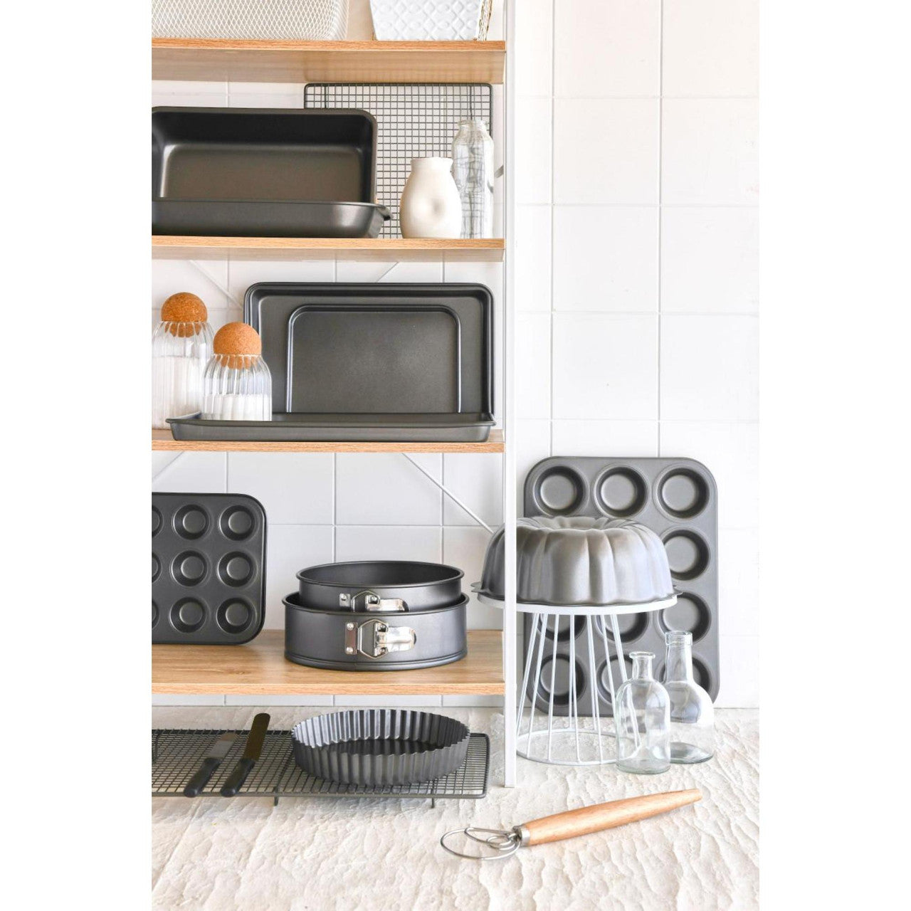 Cooling Tray, 46 x 25cm - Non-stick