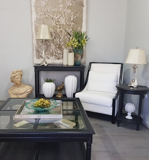 Polo Classic Console Black 110. A Console Table In The Entryway Provides A Strong Focal Point And First Impression For Guests Entering Your Home